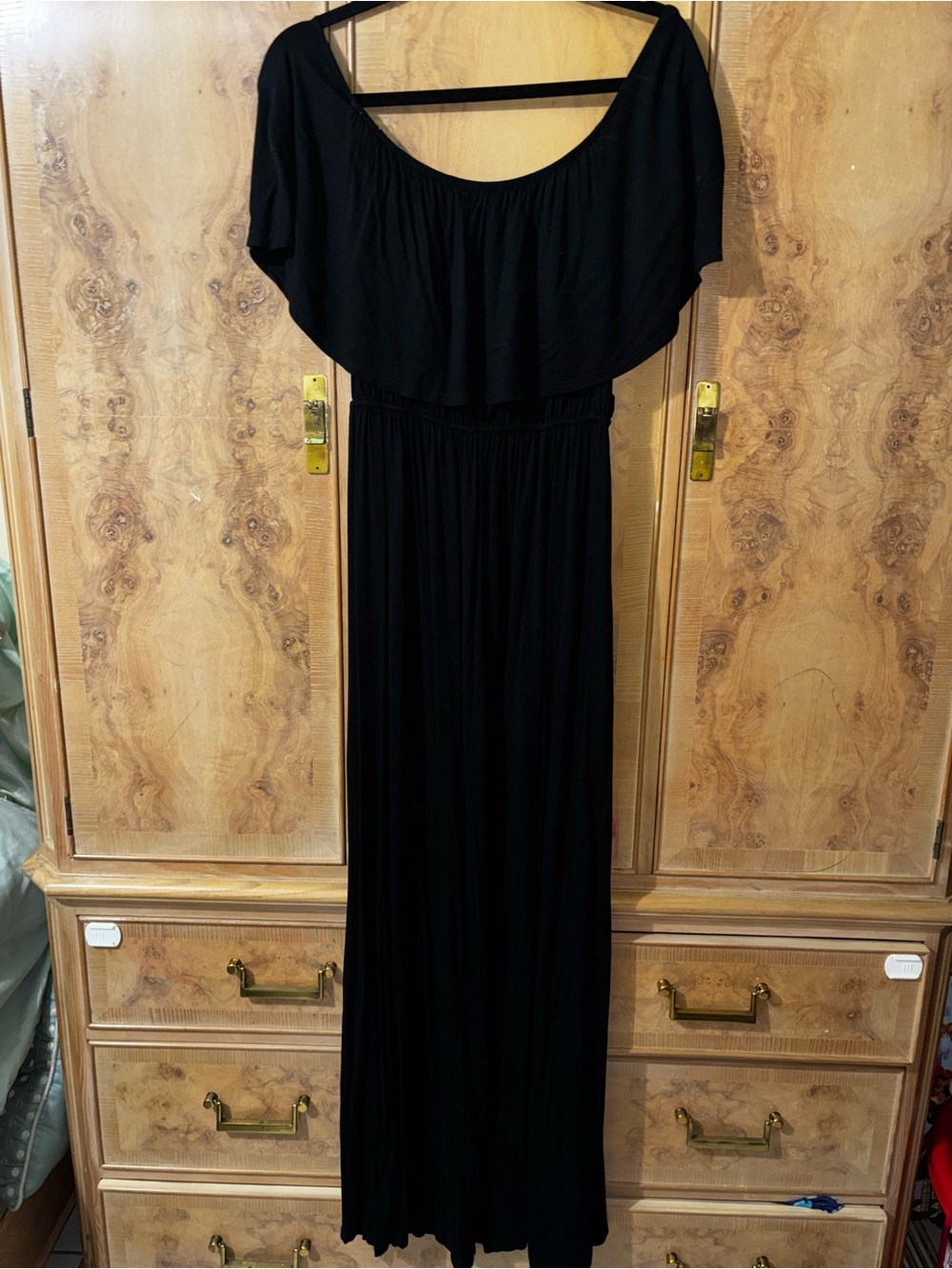 Black Off-Shoulder Maxi Dress - Classic Women's Evening Dress size XL